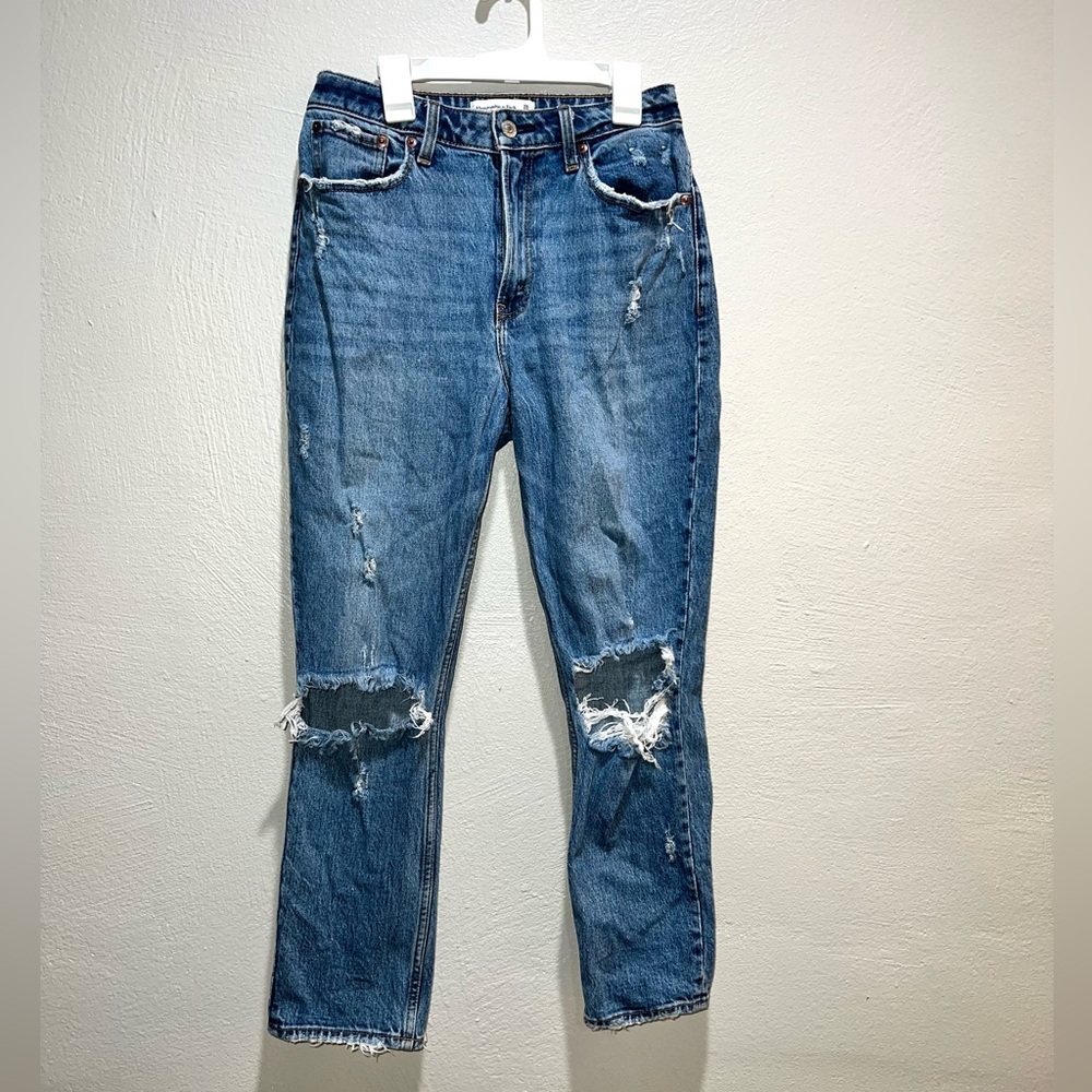 Abercrombie & Fitch The Mom High Rise Distressed Jeans